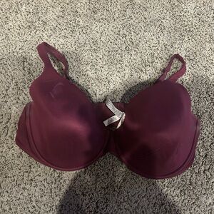 Victoria’s Secret lined perfect coverage bra 38DDD
